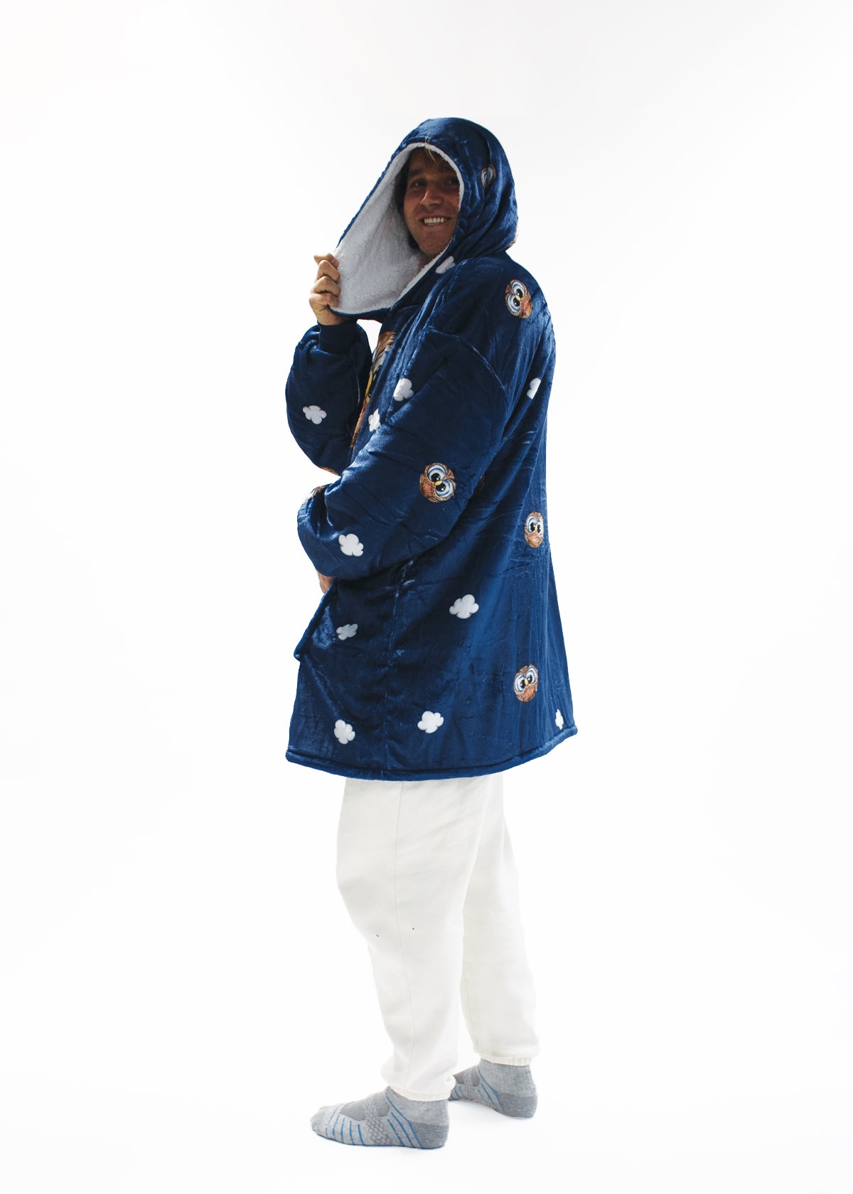 Hoots Adult Snoozy Hoodie Blanket